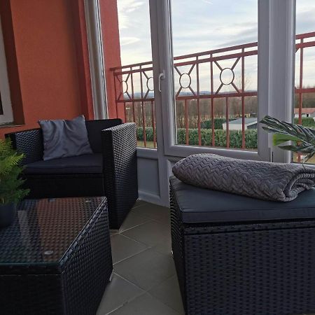 Europa 20 Apartman Buk Exterior photo